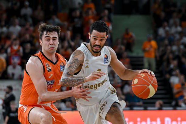 在于阵型与 在于阵型与