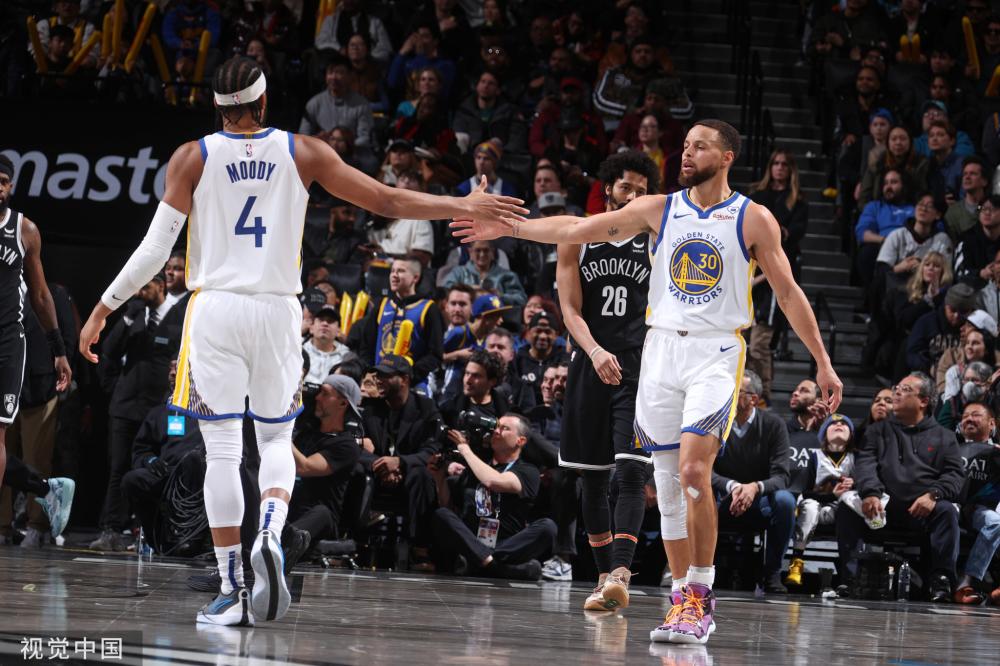 而这一切的 而这一切的